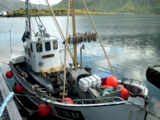 vissersboot - Klik voor grote foto